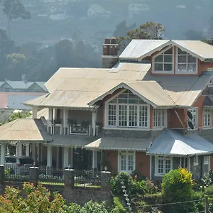 royal-wattles.kandyhotelsnow.com/