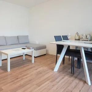  Apartamento Spacious With Balcony